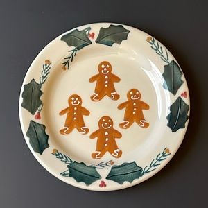 🎄Hartstone Pottery Small Christmas Plate with Holly and Gingerbread
